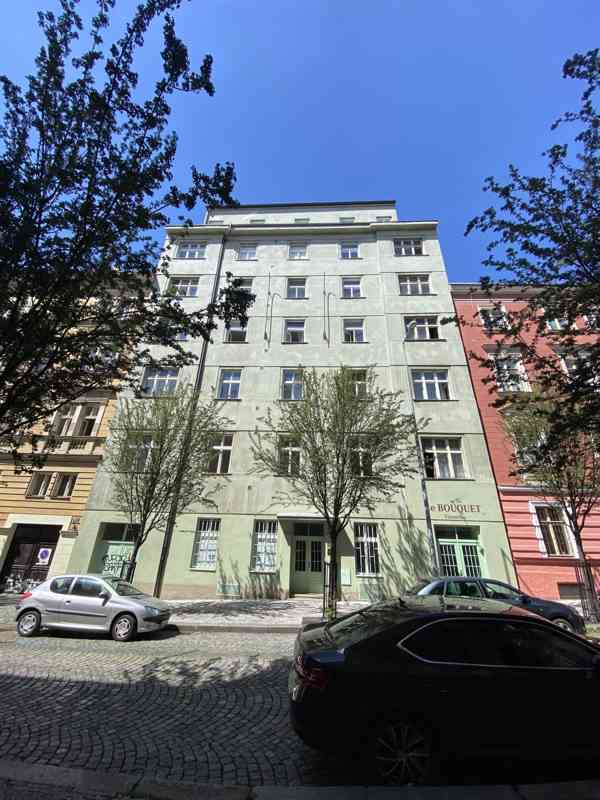 Slunný byt 2+1 po rekonstrukci, s patrem na spaní, 1.patro, 65m2, Záhřebská ulice, Vinohrady, Praha - foto 16