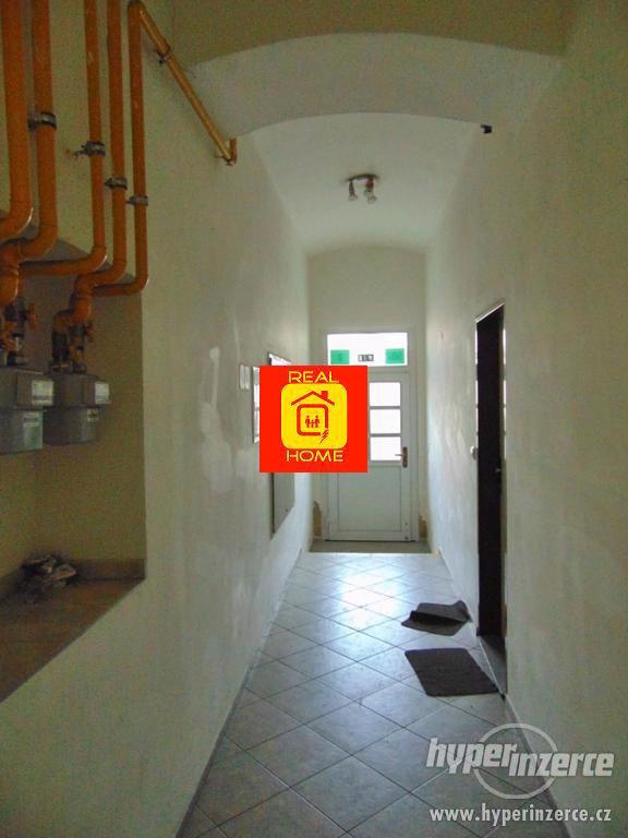 Pronájem bytu 3+1 v Ústí nad Labem - Krásné Březno - foto 7