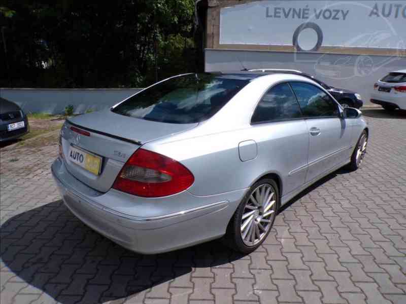 Mercedes-Benz CLK 3,0 320CDI - foto 12