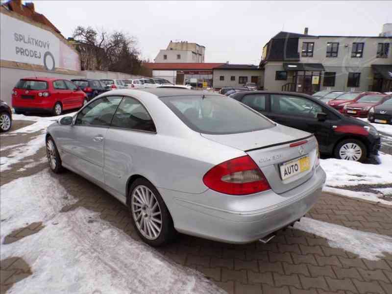 Mercedes-Benz CLK 3,0 320CDI - foto 3