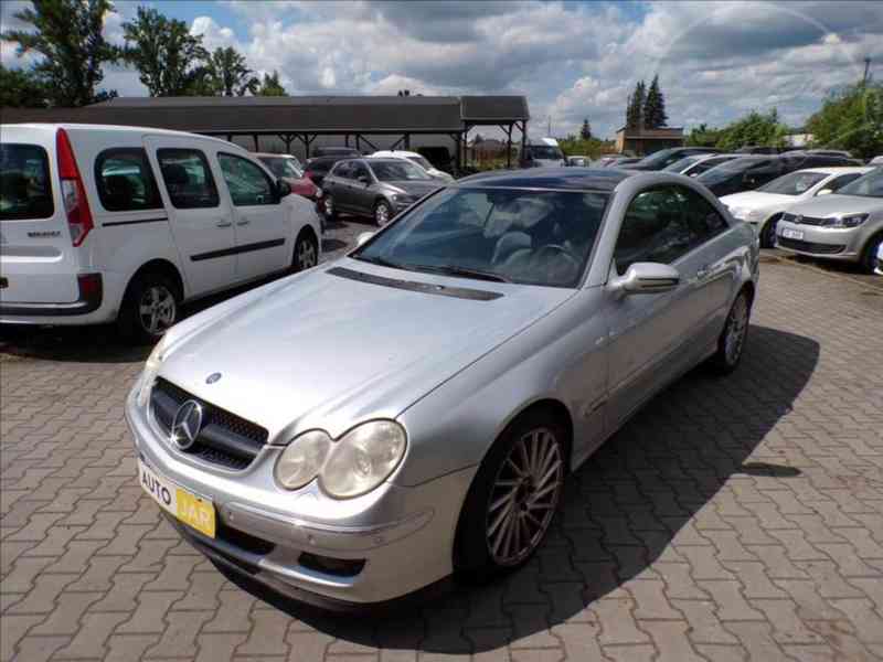 Mercedes-Benz CLK 3,0 320CDI - foto 10