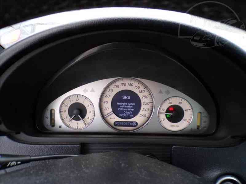 Mercedes-Benz CLK 3,0 320CDI - foto 5