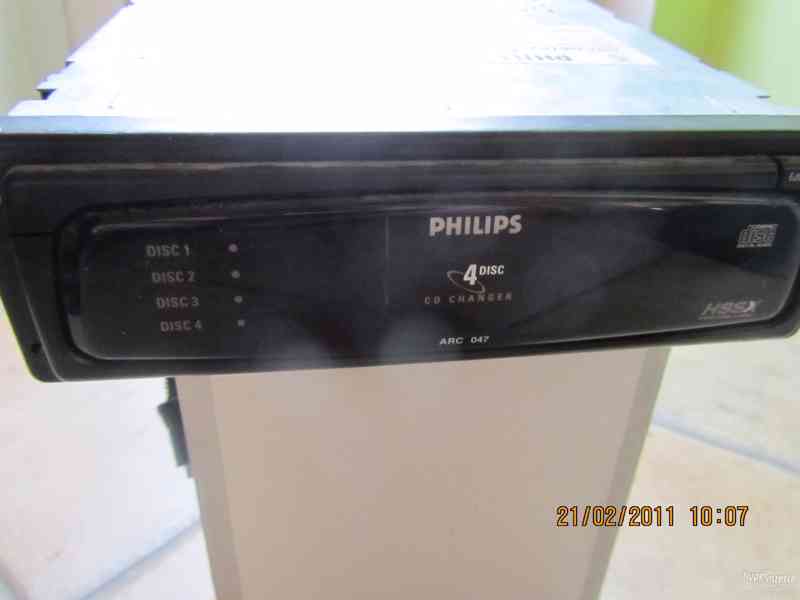 Prodám CD měnič Philips ARC 047 - foto 2