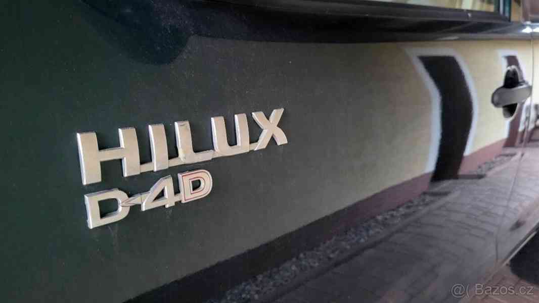 Toyota Hilux 2,4 D4-D - foto 3