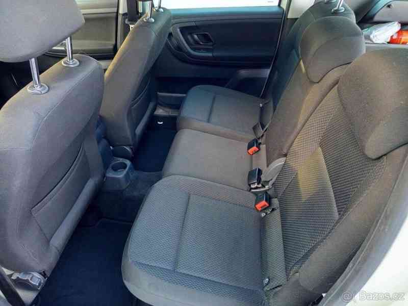 Škoda Roomster 1,6   TDI - foto 8