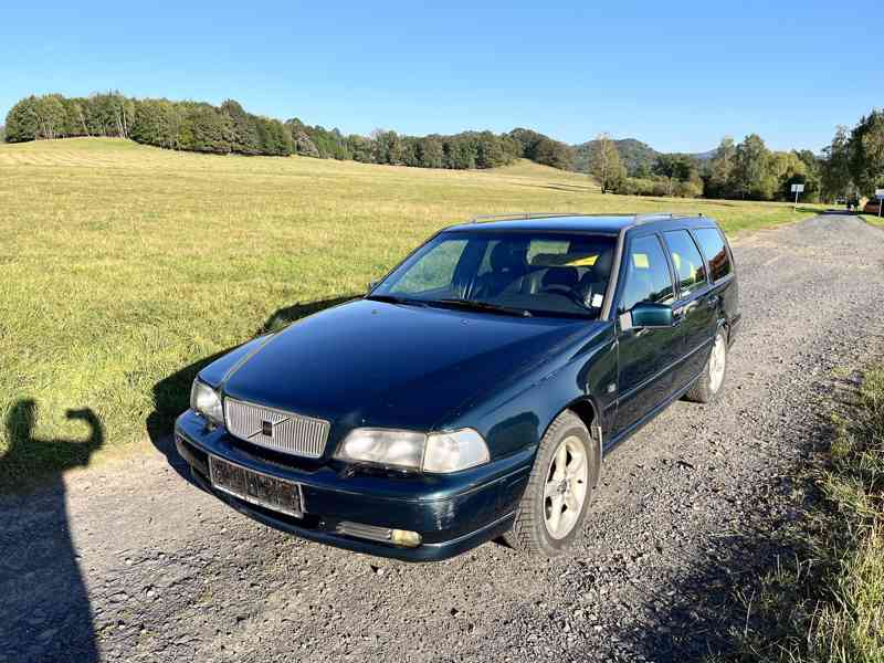 VOLVO V70 I 2,4T -142kW-LPG-TAŽNÉ+4xALU DISKY - foto 2