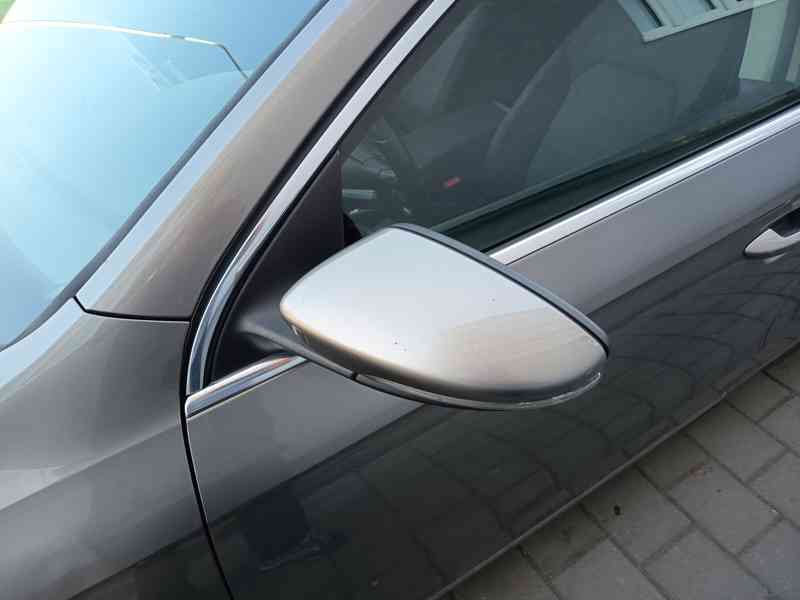 VOLKSWAGEN Passat Variant 2,0TDI Comfortline  - foto 11