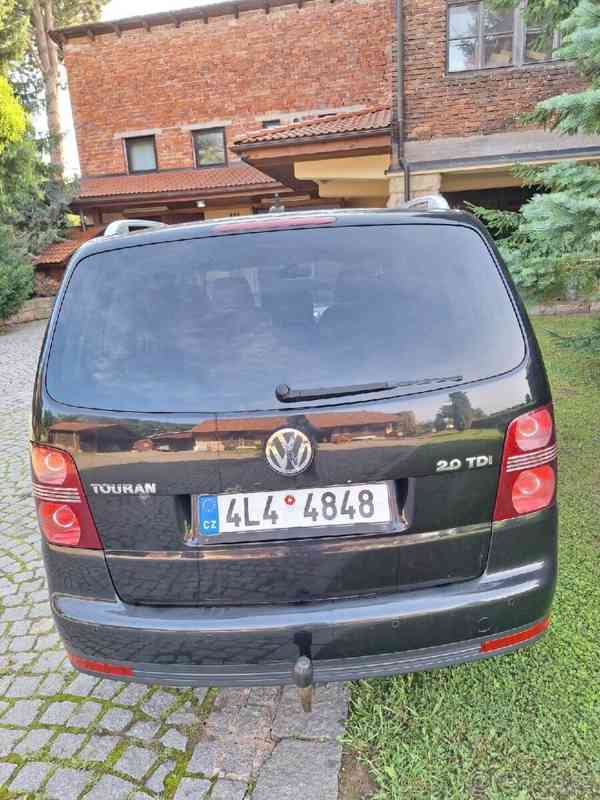 Volkswagen Touran 2,0 TDI 2 - foto 9