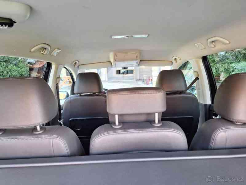 Volkswagen Touran 2,0 TDI 2 - foto 11