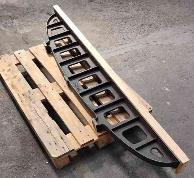 Mostové příměrné tušírovací pravítko ŠKODA - foto 4