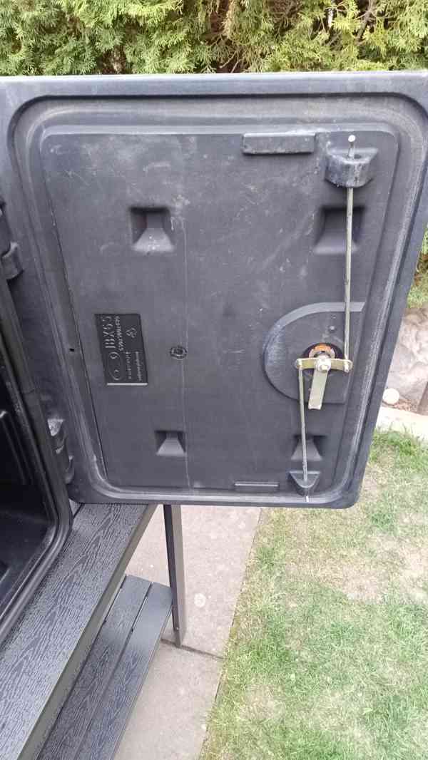 Box, bedna, kaslik na nářadí, kanystry, kurty - foto 3