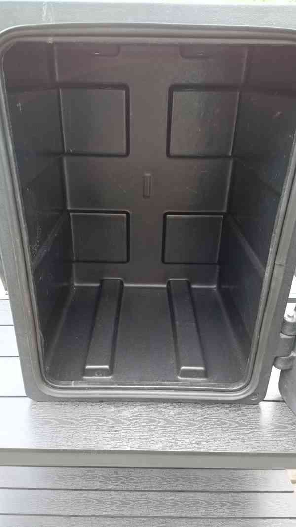 Box, bedna, kaslik na nářadí, kanystry, kurty - foto 4