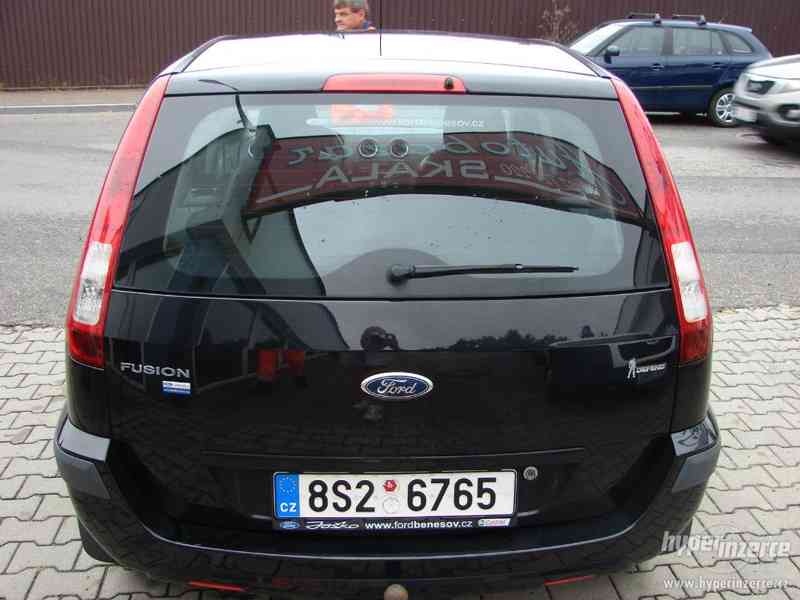 Ford Fusion 1.4i 1.Maj.servisní knížka ČR r.v.2008 - foto 4