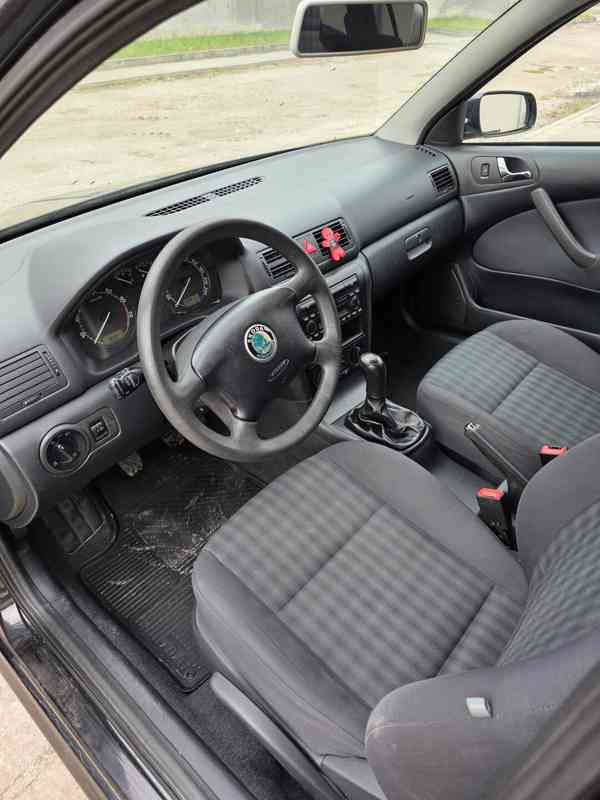 Škoda Octavia I, kombi 1.6 - foto 8