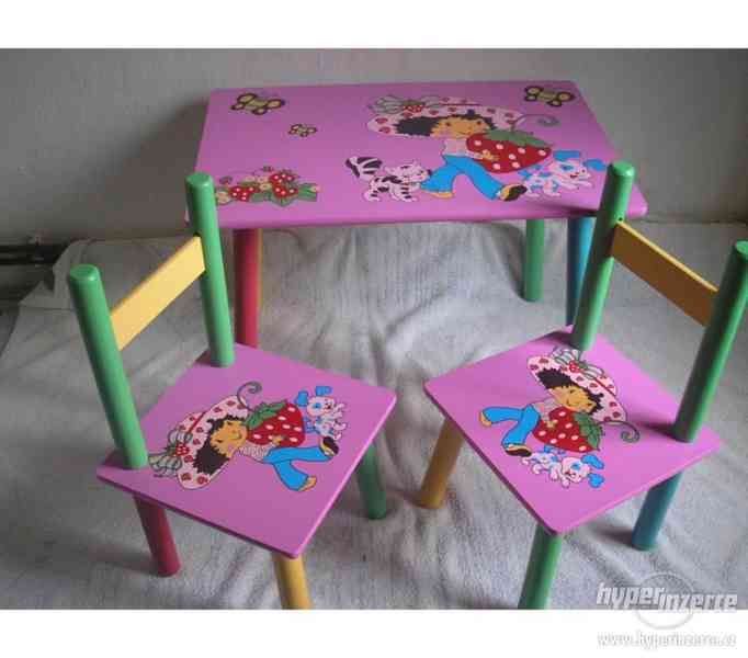 Dětský stoleček a 2 židličky Jahůdka - foto 1