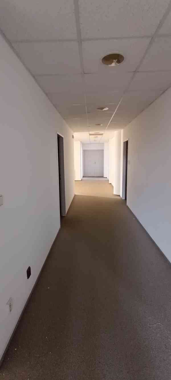 Kancelářské prostory - Praha 7, Holešovice - foto 2