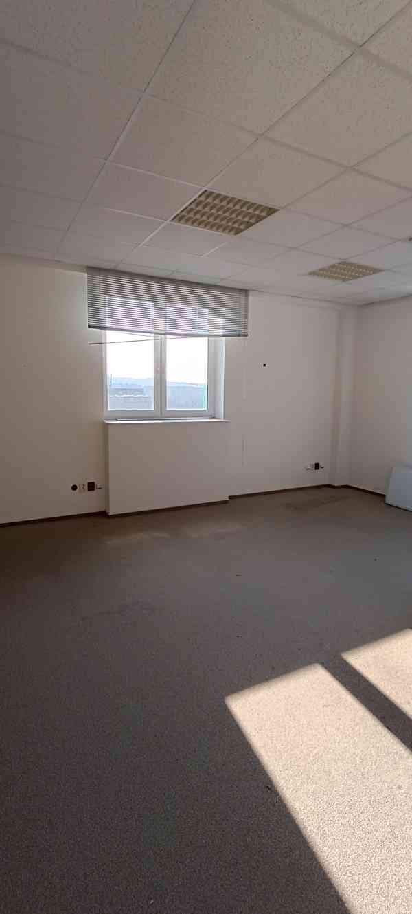 Kancelářské prostory - Praha 7, Holešovice - foto 9