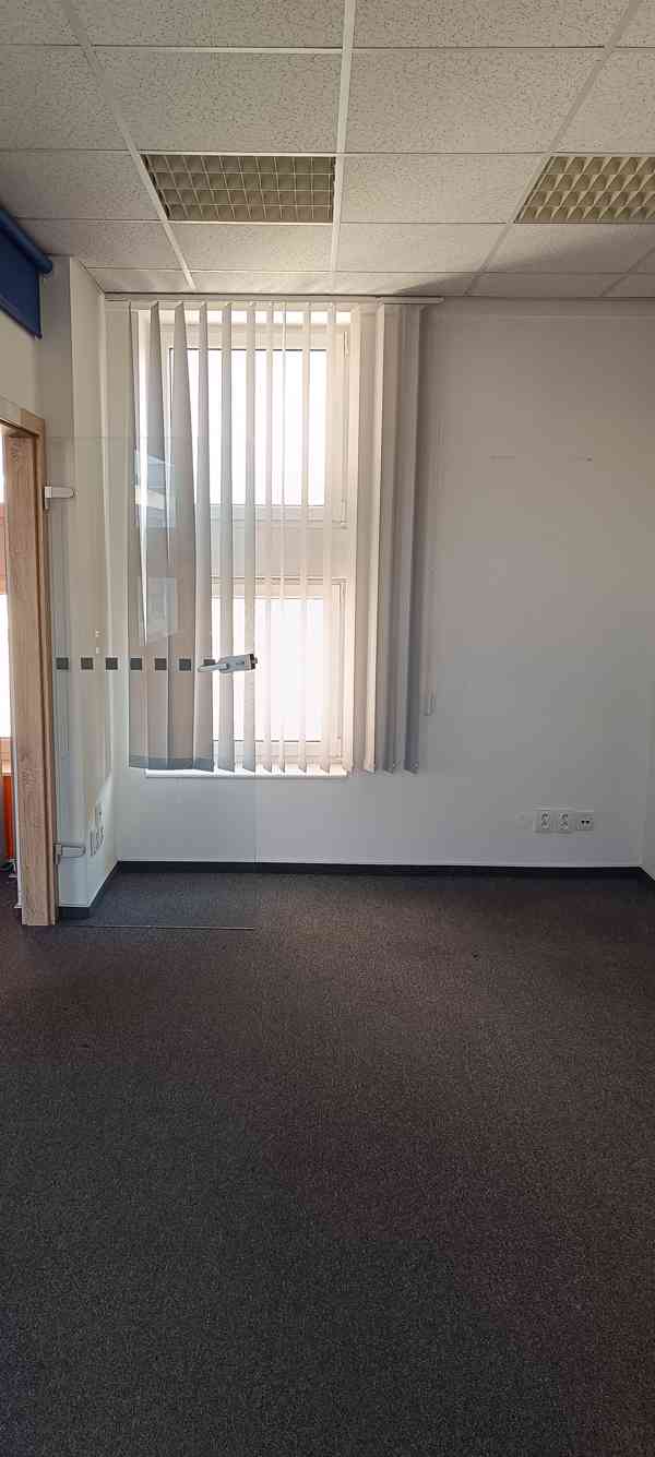 Kancelářské prostory - Praha 7, Holešovice - foto 16