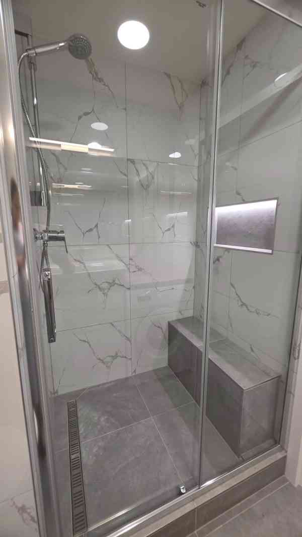 Byt 2+kk s lodžií po kompletní rekonstrukci, celkem 54 m² - foto 20