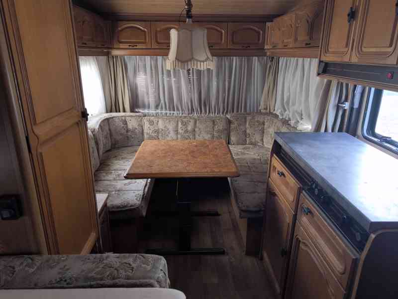 Cestovní karavan Buerstner Lux, ČR doklady, nová STK. - foto 7