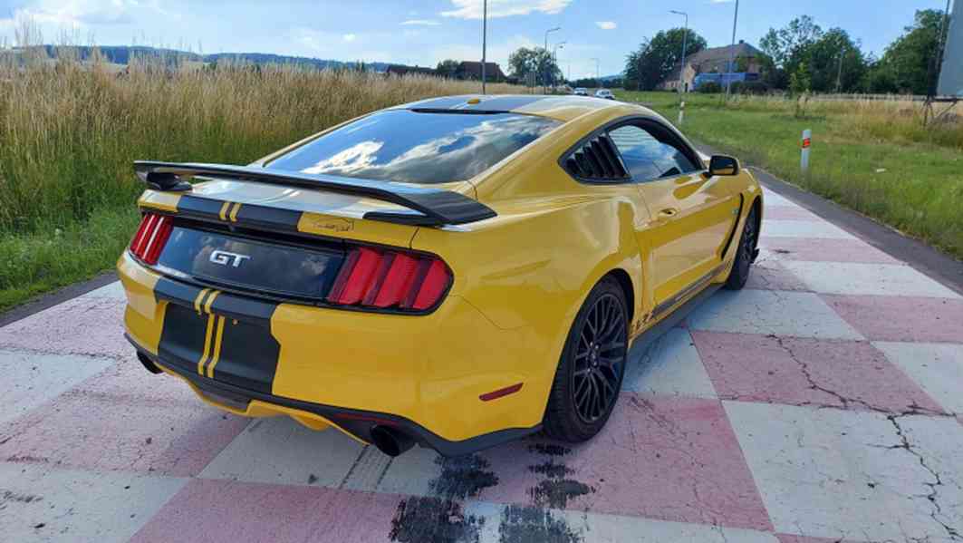 PRONÁJEM MUSTANG GT, 5.0 V8 345kW, USA MANUÁL - foto 2