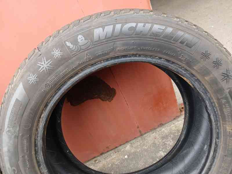 ZIMNÍ PNEU   215/55  R16 - foto 4