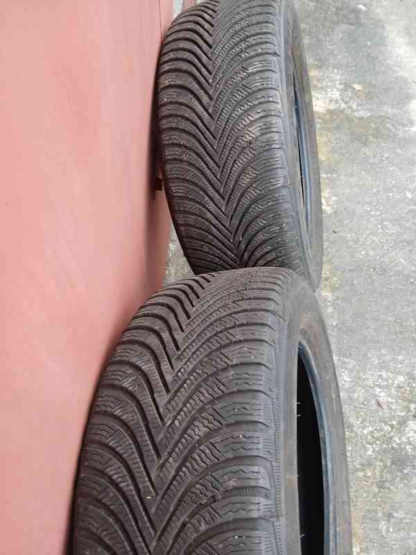 ZIMNÍ PNEU   215/55  R16 - foto 6