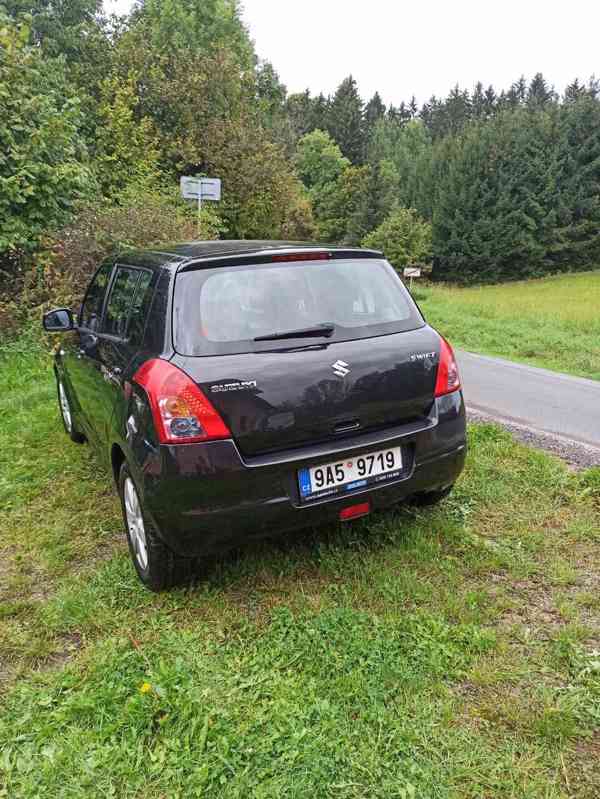 Suzuki Swift 1.3 68 kW 2008 - foto 4
