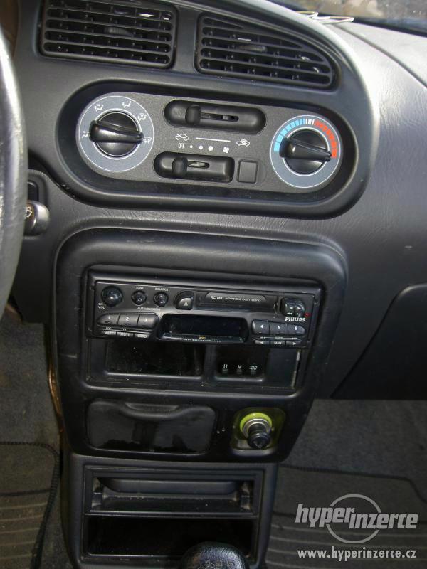 Daihatsu Cuore - foto 4