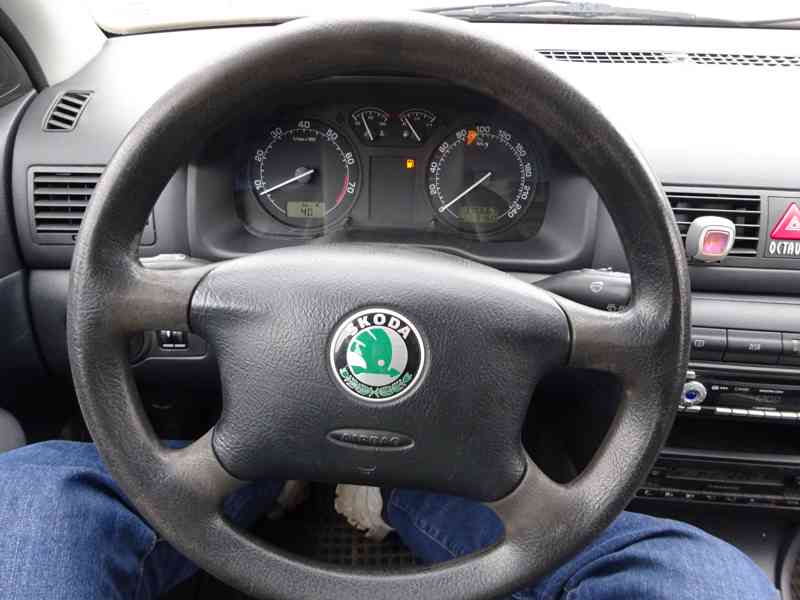 Škoda Octavia 1.6i r.v.2003 (75 KW) - foto 8