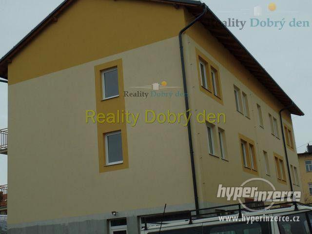 Pronájem 2+1 s balkonem, Nákladní, Opava - foto 5