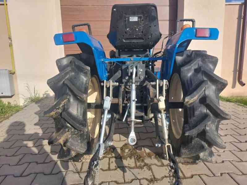 Traktor ISEKI TU1500 - foto 4