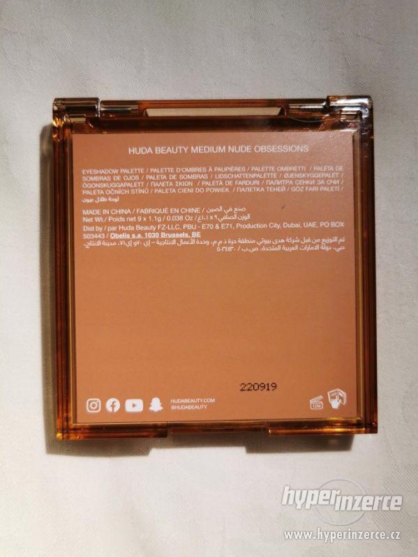 Paletka očních stínů HUDA BEAUTY Nude Obsessions - Medium - foto 4