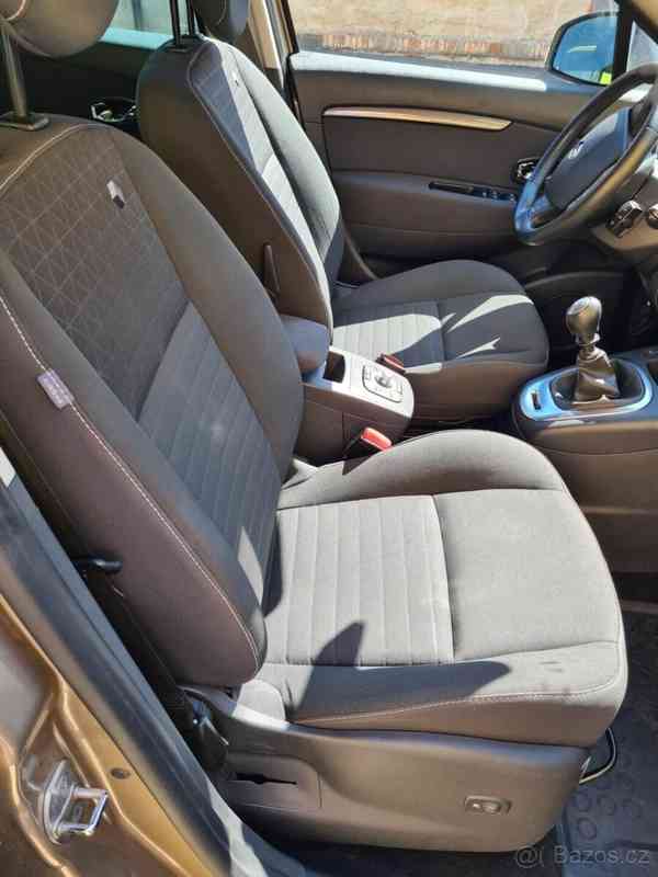 Renault Grand Scénic 1,6 dCi servisováno STK 1/2027 - foto 9