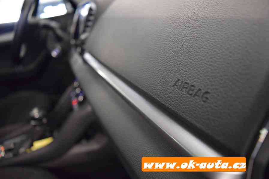 Škoda Karoq 1.5 TSI DSG 110 kW 2023-DPH  - foto 12