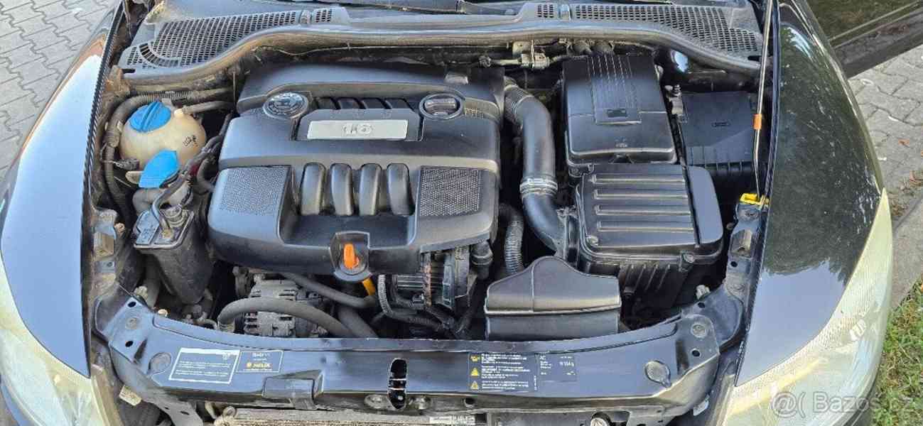 Škoda Octavia 1,6 - foto 8