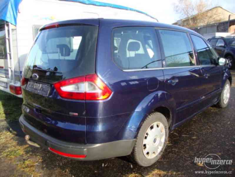 Ford Galaxy 2.0 TDCi Ghia - foto 6