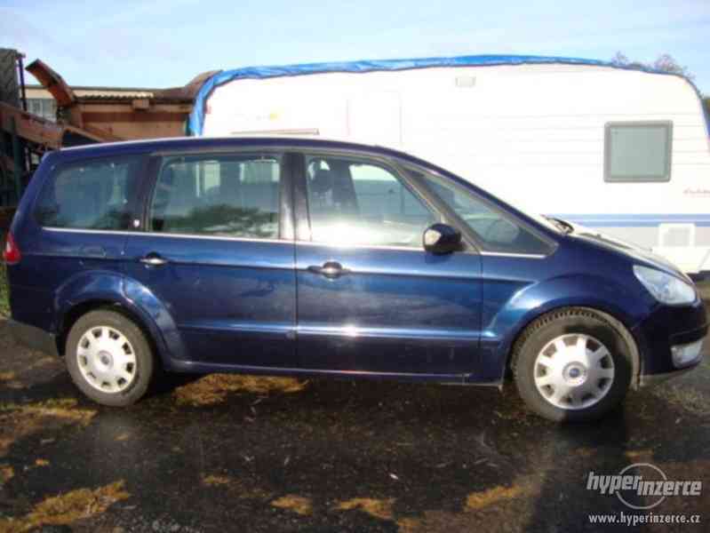 Ford Galaxy 2.0 TDCi Ghia - foto 11