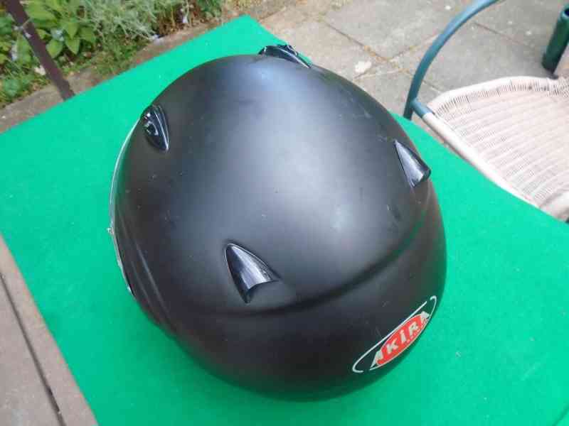 Značková helma přilba na motorku moto Akira M 57-58 cm Japan - foto 8