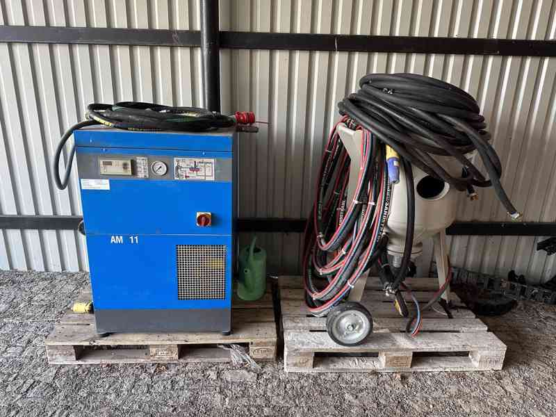 Mobilní pískovačka KOMNINO se šroubovým kompresorem 11kW - foto 6