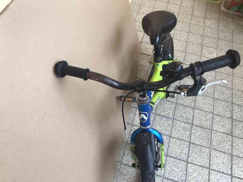 Dětské kolo 12“ Arcore Prime s doplňky - foto 8