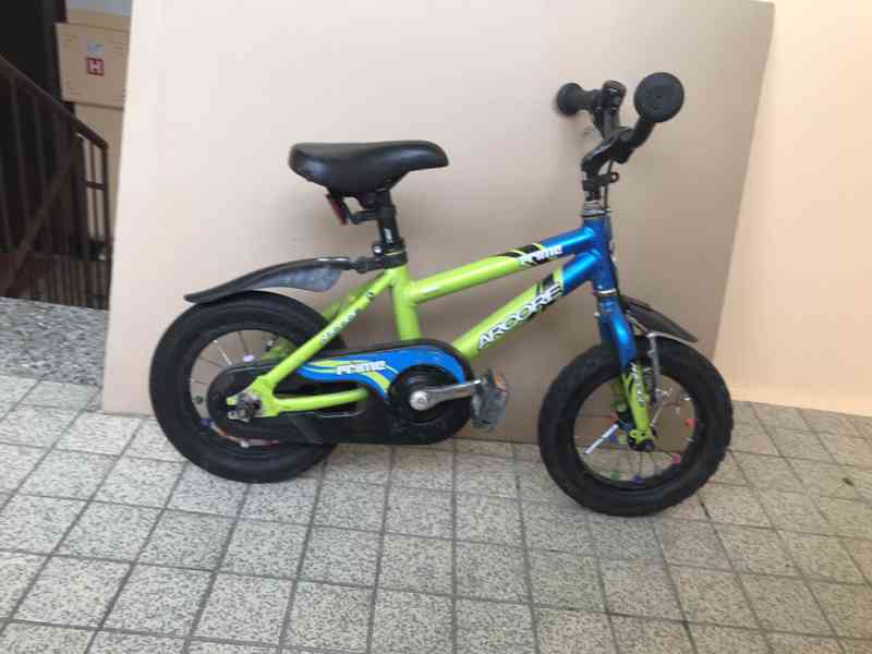 Dětské kolo 12“ Arcore Prime s doplňky - foto 4