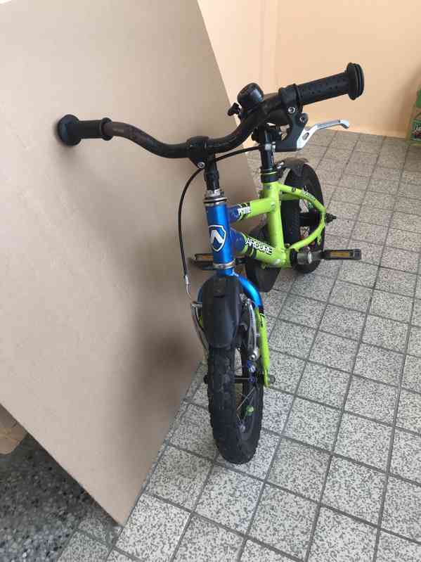 Dětské kolo 12“ Arcore Prime s doplňky - foto 7