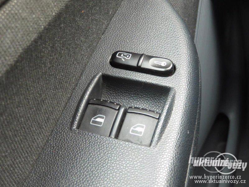 Škoda Fabia 1.2, benzín, 2004, el. okna, STK, centrál - foto 11