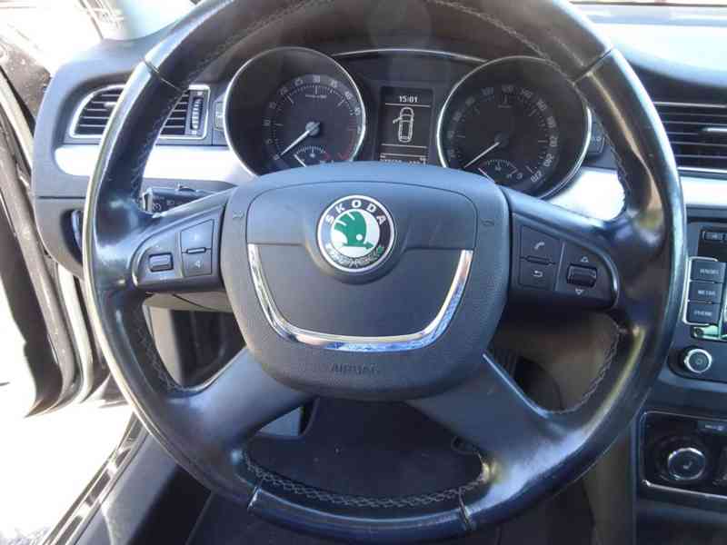 Škoda Superb 2.0 TDI Combi r.v.2011 (103 kw) Family - foto 11
