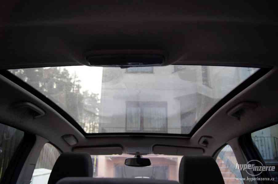 Ford C-max 2.0 tdci Ghia Panorama Navi Webasto - foto 6