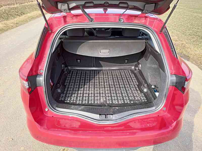 Renault Megane grandtour 1.6SCe, 84kw - foto 7