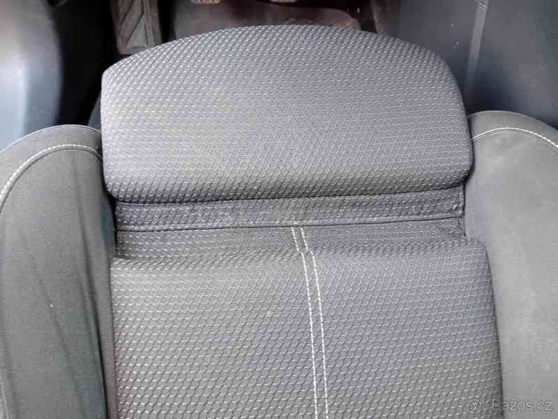 Opel Zafira 2,0   96kw 7 míst 288 000km - foto 3