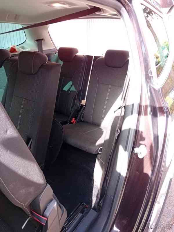 Opel Zafira 2,0   96kw 7 míst 288 000km - foto 9