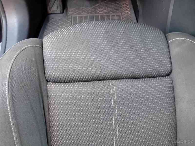 Opel Zafira 2,0   96kw 7 míst 288 000km - foto 16